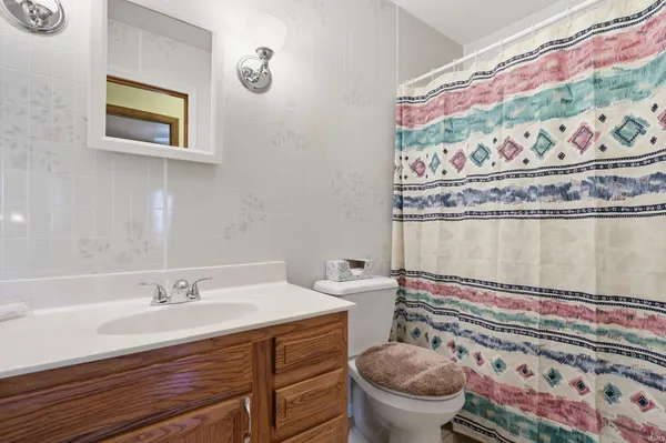 $275,000 | 3560 E Highway, Portland, IN 47371