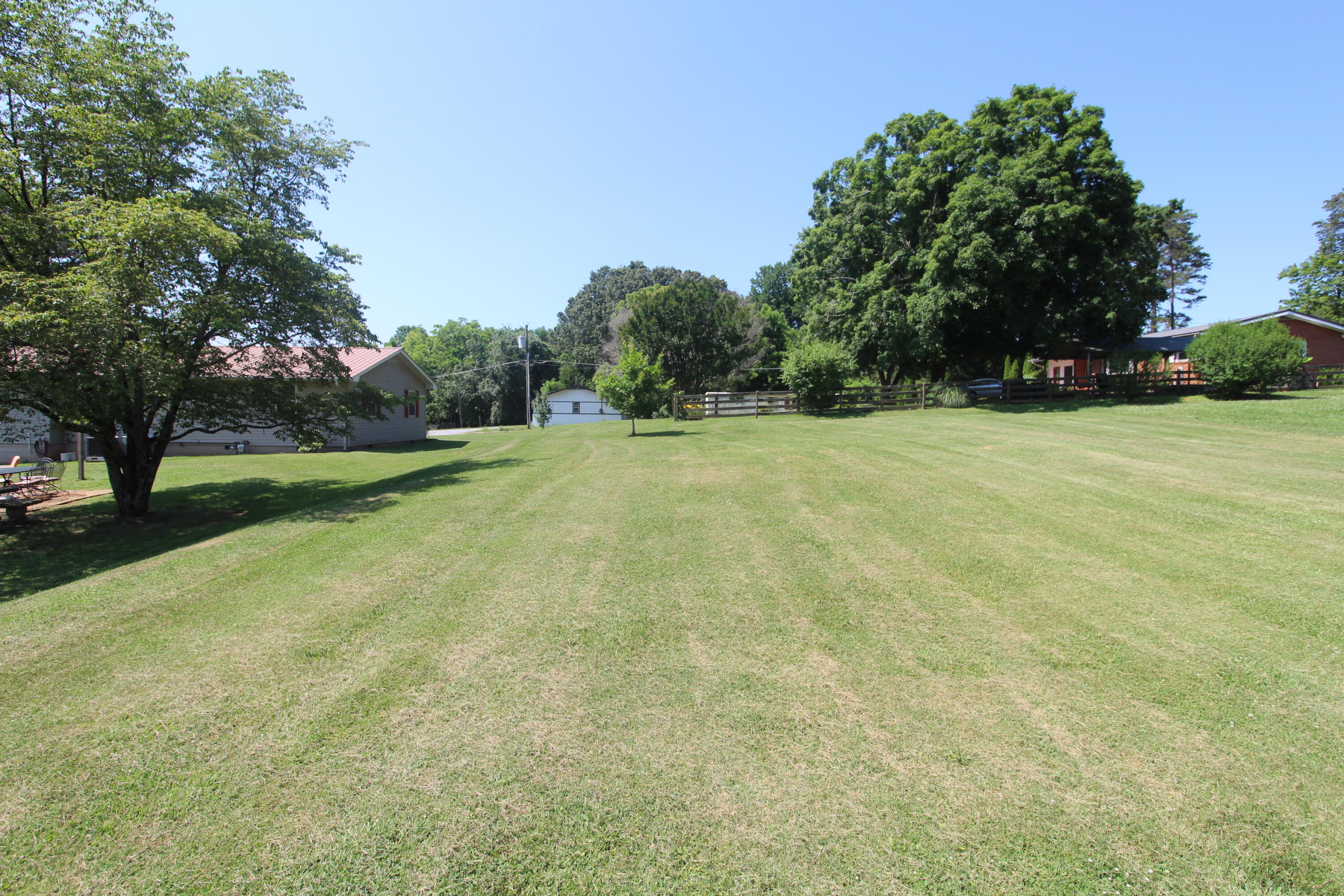 128 County Road 79 Riceville, TN 37370 - Photo 11 of 29 IMG_5076