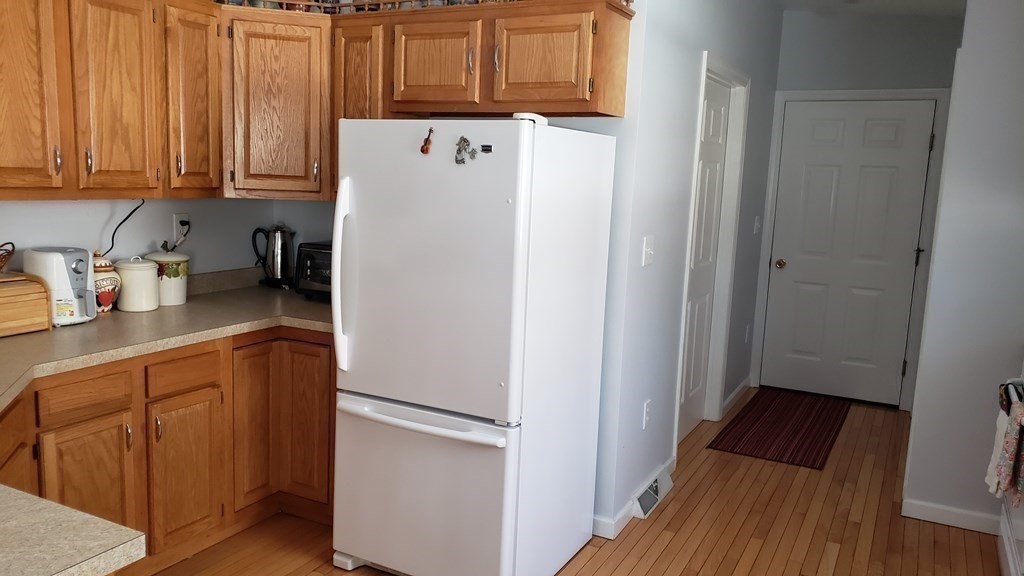 13 Feltonville Road Hudson, MA 01749 - Photo 18 of 27 Gallery Image 18