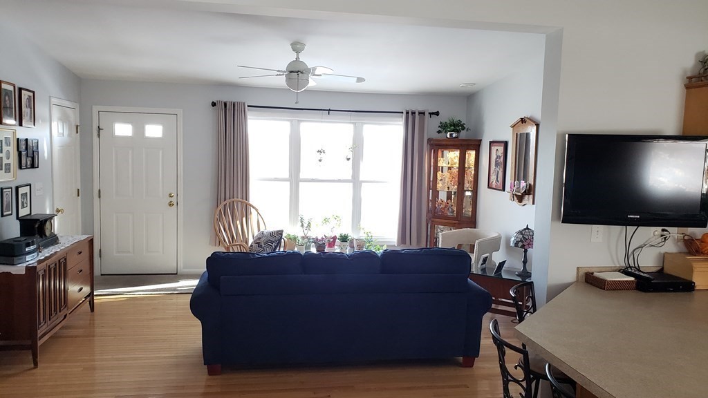 13 Feltonville Road Hudson, MA 01749 - Photo 9 of 27 Gallery Image 9