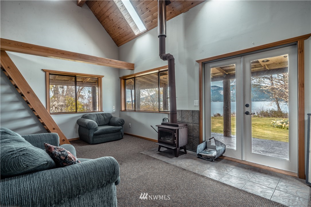 5 Sinclair Island Anacortes, WA 98221 - Photo 16 of 24