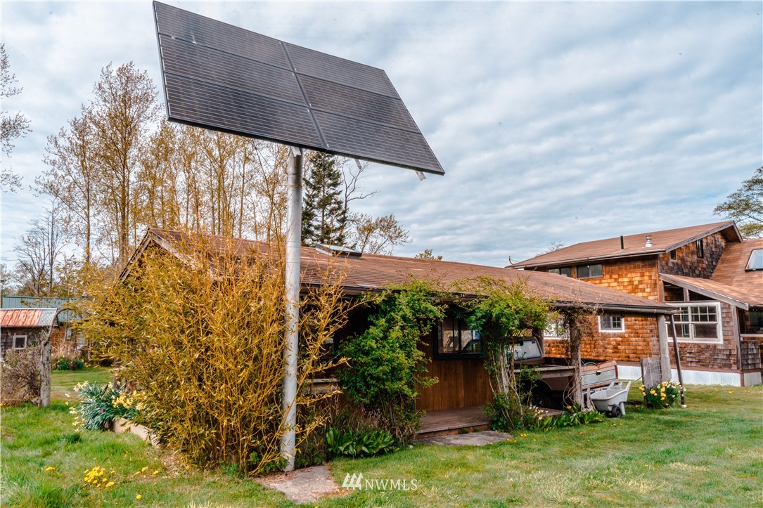 5 Sinclair Island Anacortes, WA 98221 - Photo 8 of 24