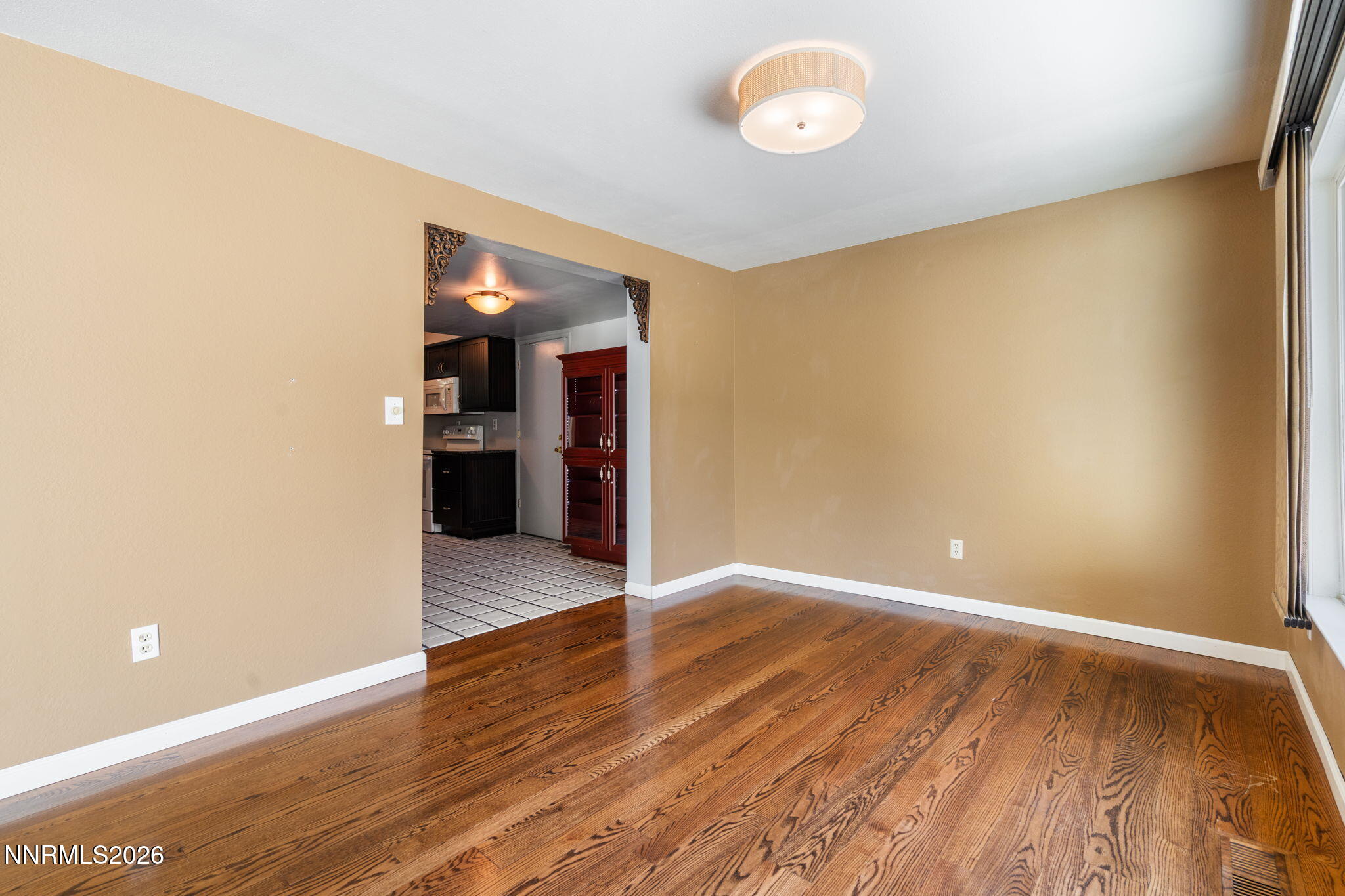 1195 Wagon Wheel Circle Reno, NV 89503 - Photo 13 of 44 17-web-or-mls-DSC09413