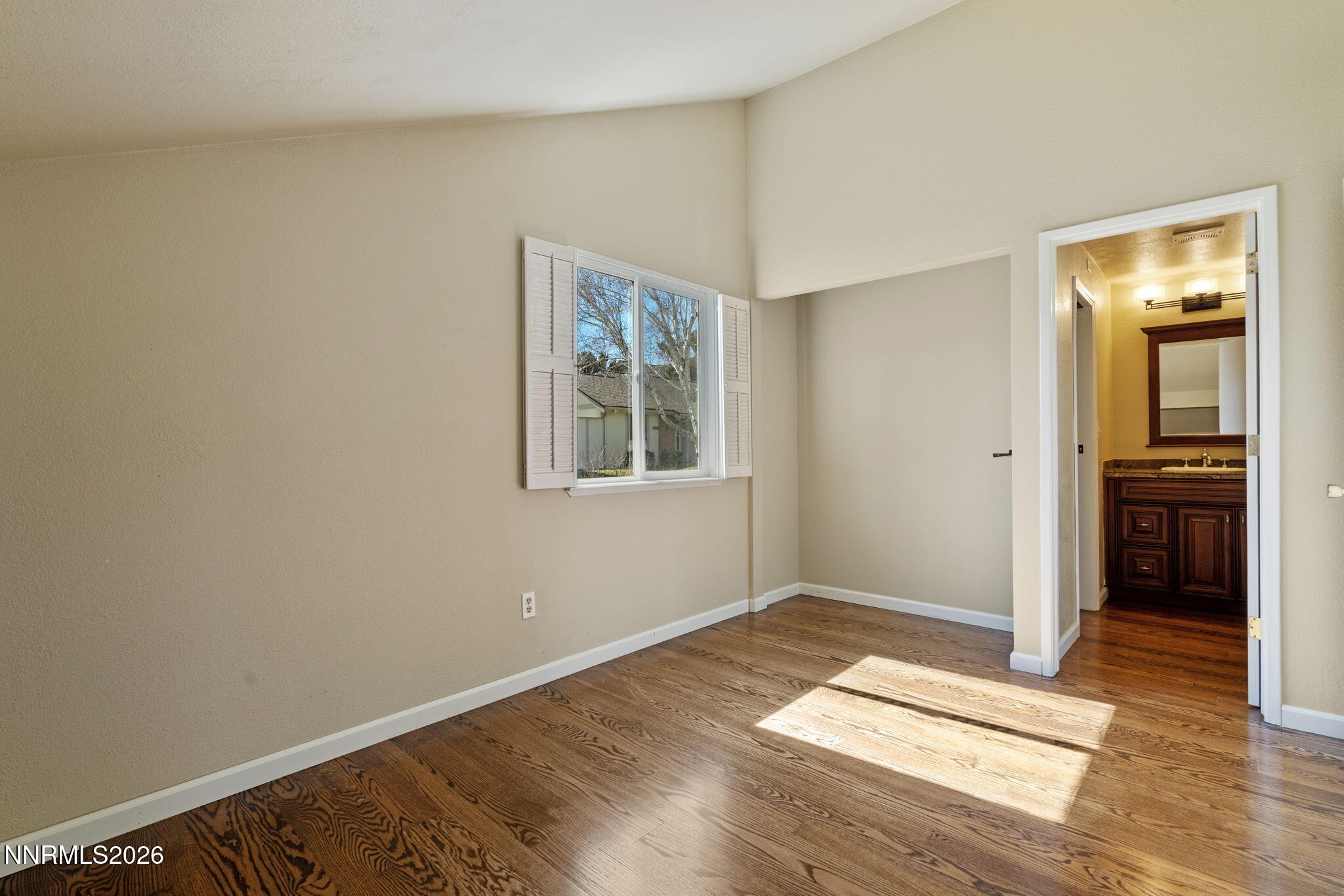 1195 Wagon Wheel Circle Reno, NV 89503 - Photo 32 of 44 36-web-or-mls-DSC09338