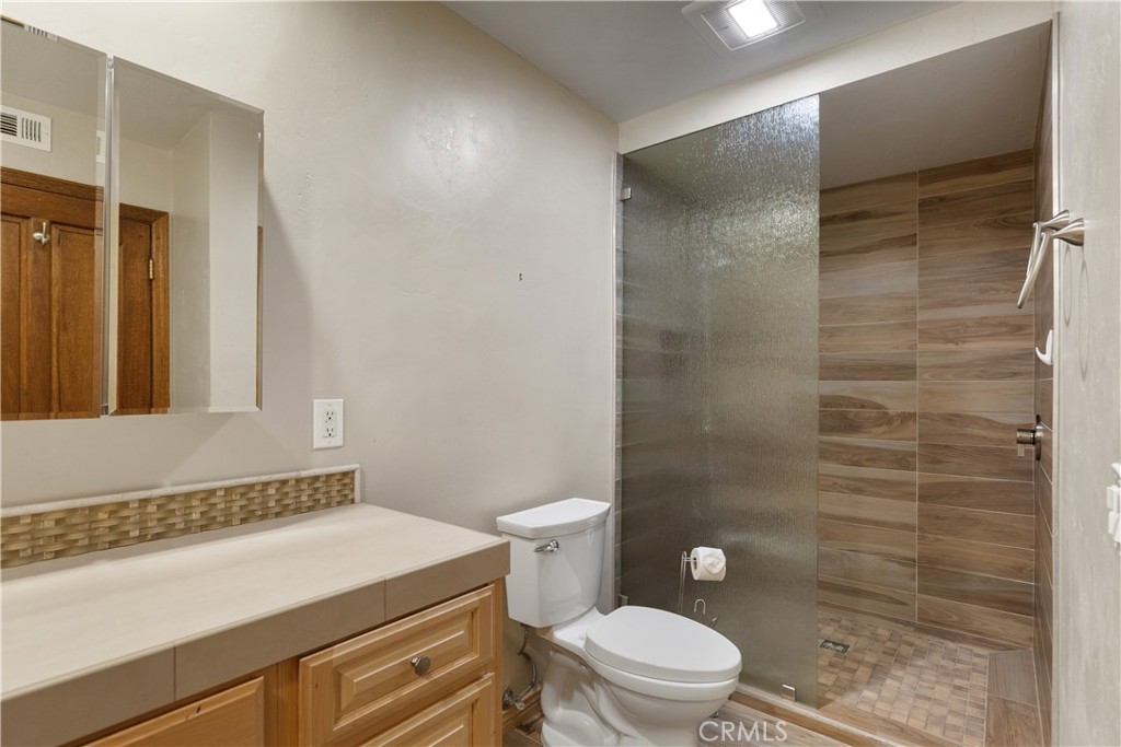 38501 Oaktree Loop Murrieta, CA 92562 - Photo 13 of 40