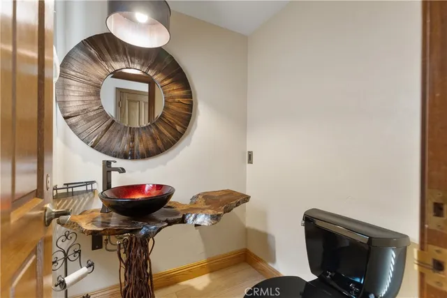 $659,900 | 38501 Oaktree Loop, Murrieta, CA 92562