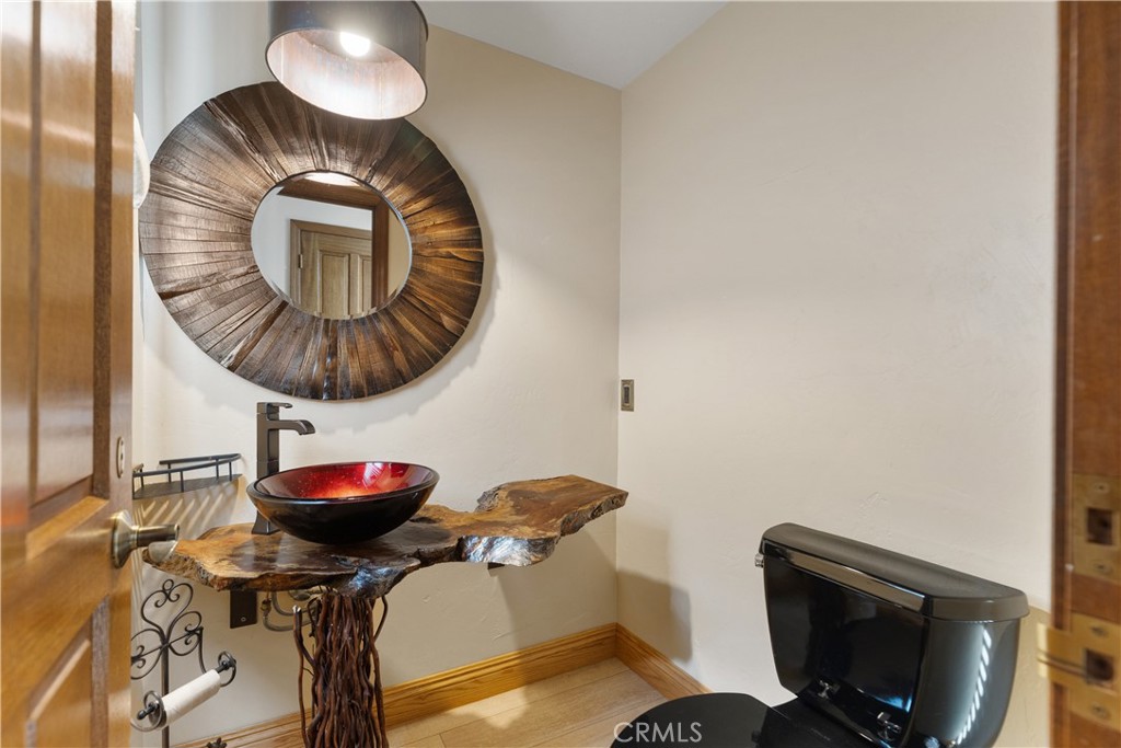 38501 Oaktree Loop Murrieta, CA 92562 - Photo 21 of 40