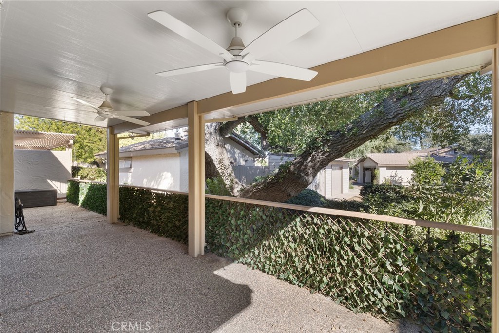 38501 Oaktree Loop Murrieta, CA 92562 - Photo 24 of 40