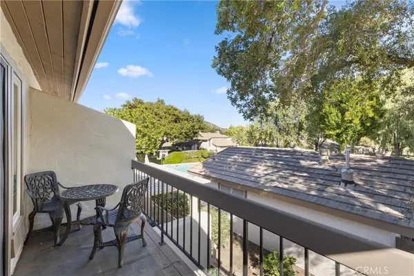 $579,899 | 38501 Oaktree Loop, Murrieta, CA 92562