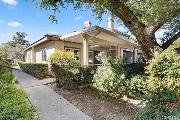 $579,899 | 38501 Oaktree Loop, Murrieta, CA 92562