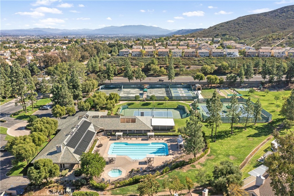 38501 Oaktree Loop Murrieta, CA 92562 - Photo 39 of 40 Community Amenities