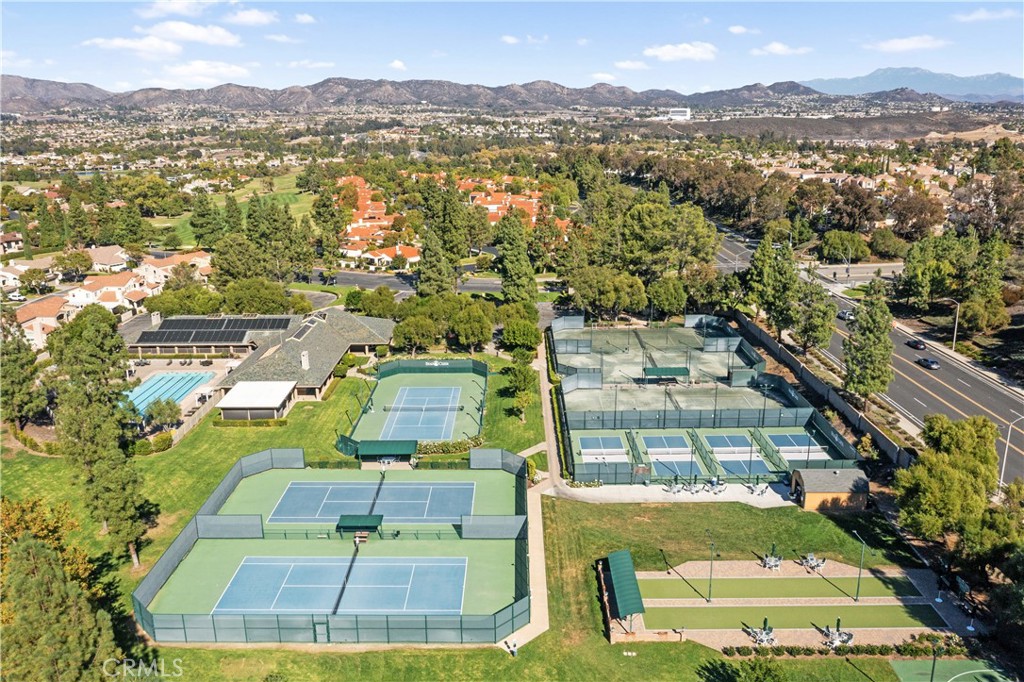 38501 Oaktree Loop Murrieta, CA 92562 - Photo 40 of 40 Community Amenities