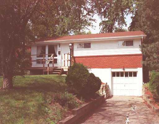 626 Blueberry Road Monroeville, PA 15146 - Photo 1 of 1 Gallery Image 1