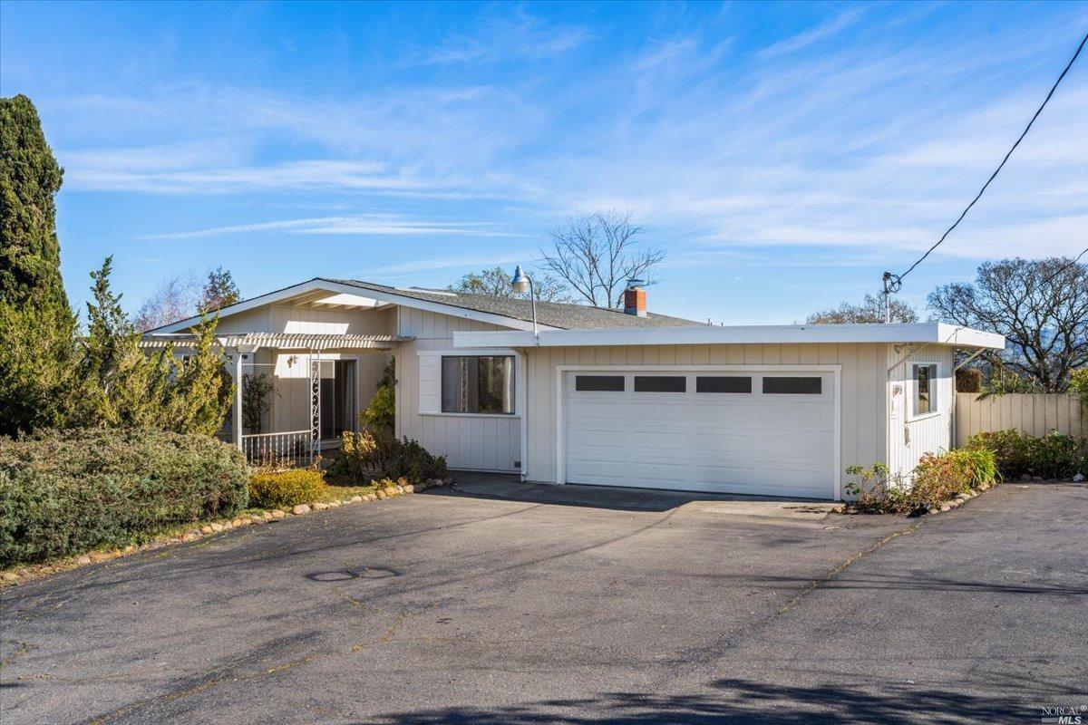 5315 Gilchrist Road Sebastopol, CA 95472 - Photo 1 of 1 Gallery Image 1