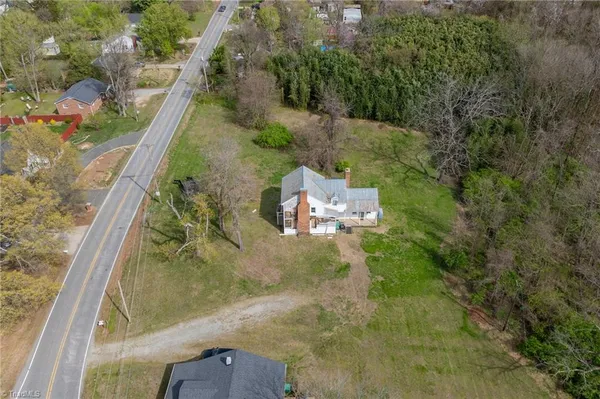$45,000 | 606 East Springfield Road, High Point, NC 27263