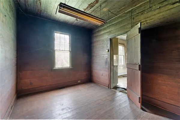 $45,000 | 606 East Springfield Road, High Point, NC 27263