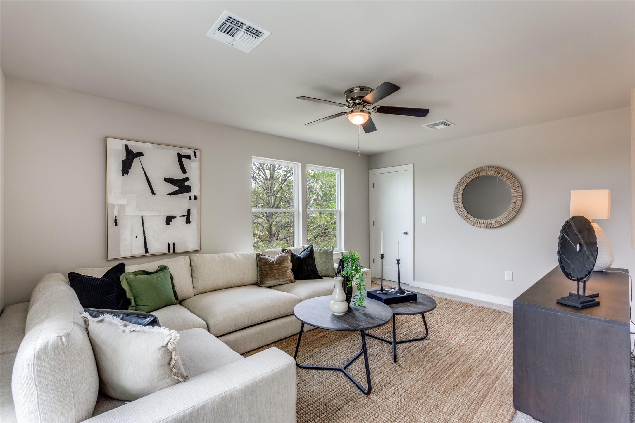 8012 Gault Street Austin, TX 78757 - Photo 19 of 47