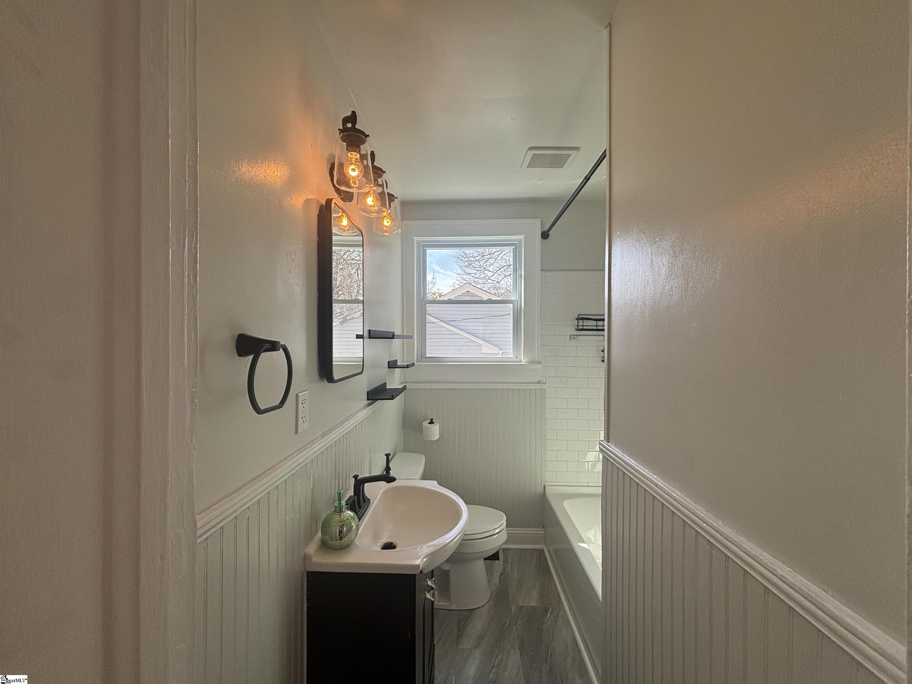 130 Pleasant Ridge Avenue Greenville, SC 29605 - Photo 19 of 29