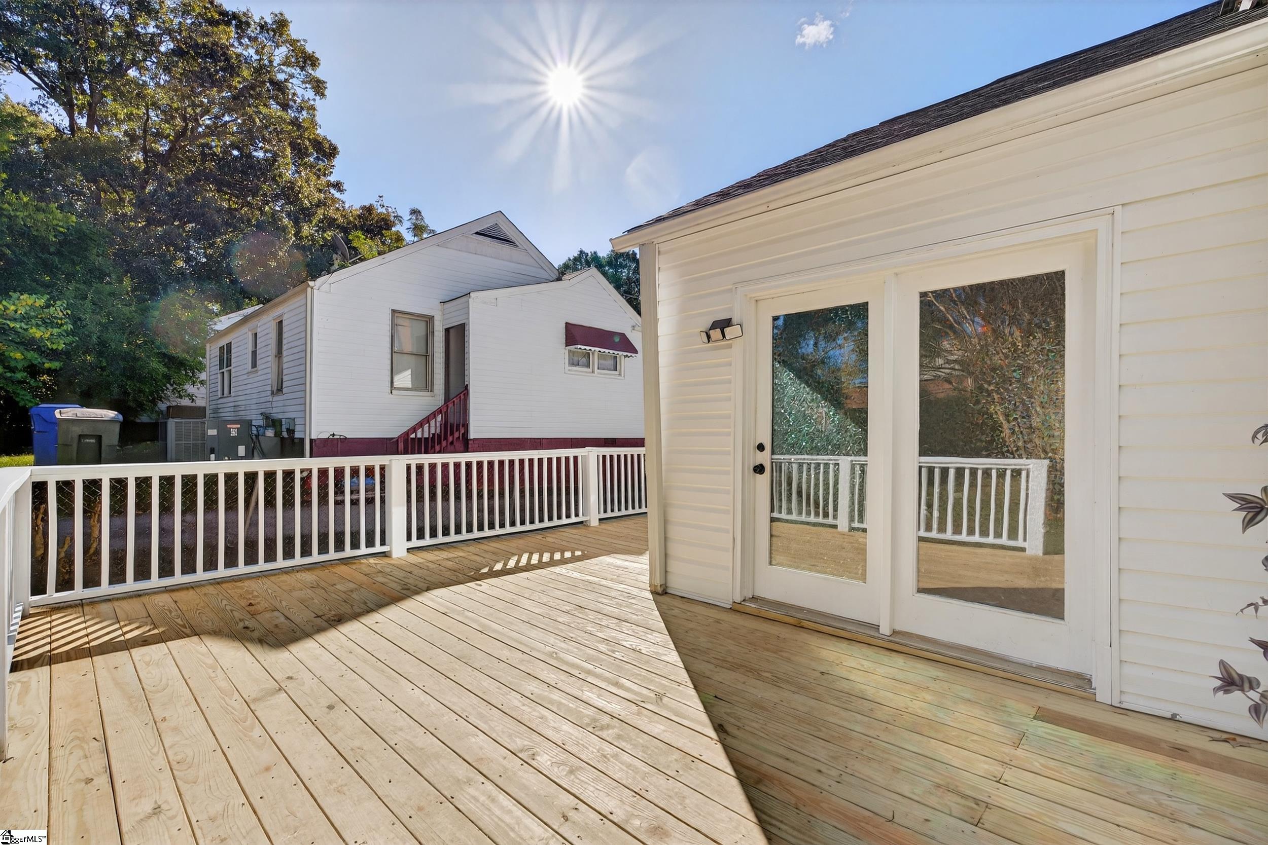 130 Pleasant Ridge Avenue Greenville, SC 29605 - Photo 25 of 29