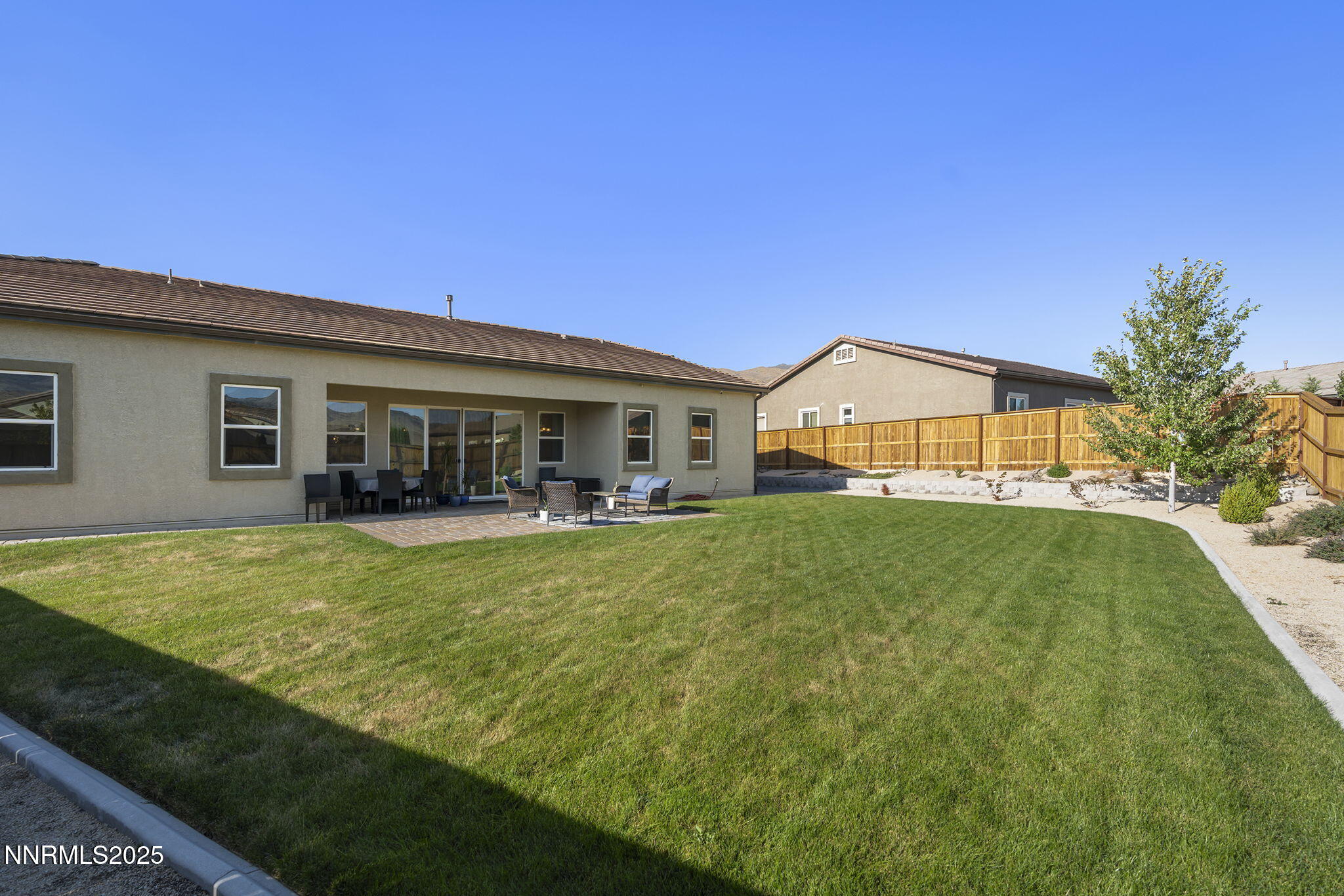 8352 Endsley Drive Reno, NV 89439 - Photo 19 of 25 25-web-or-mls-_DSC3730