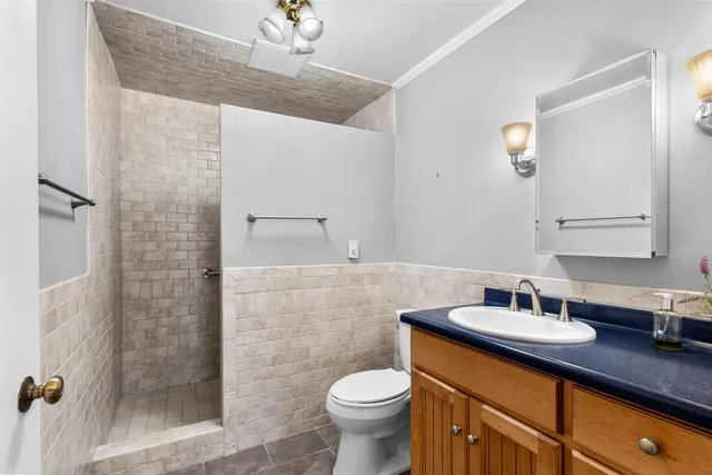 $499,900 | 112 Webster Heights Drive, Green Bay, WI 54301