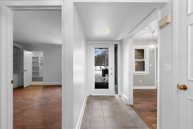 $499,900 | 112 Webster Heights Drive, Green Bay, WI 54301