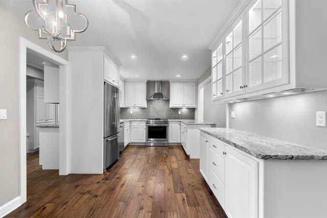 $499,900 | 112 Webster Heights Drive, Green Bay, WI 54301