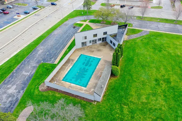 $480,000 | 112 Webster Heights Drive, Green Bay, WI 54301