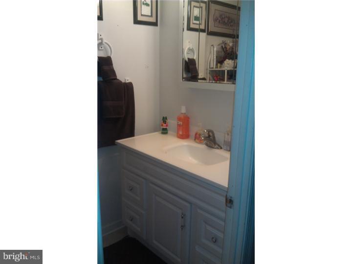 2803 Saxton Road Philadelphia, PA 19114 - Photo 5 of 15 Unit #1