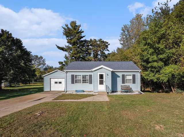 $178,000 | 120 Woodrow Avenue South, Battle Creek, MI 49015