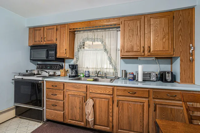 $178,000 | 120 Woodrow Avenue South, Battle Creek, MI 49015