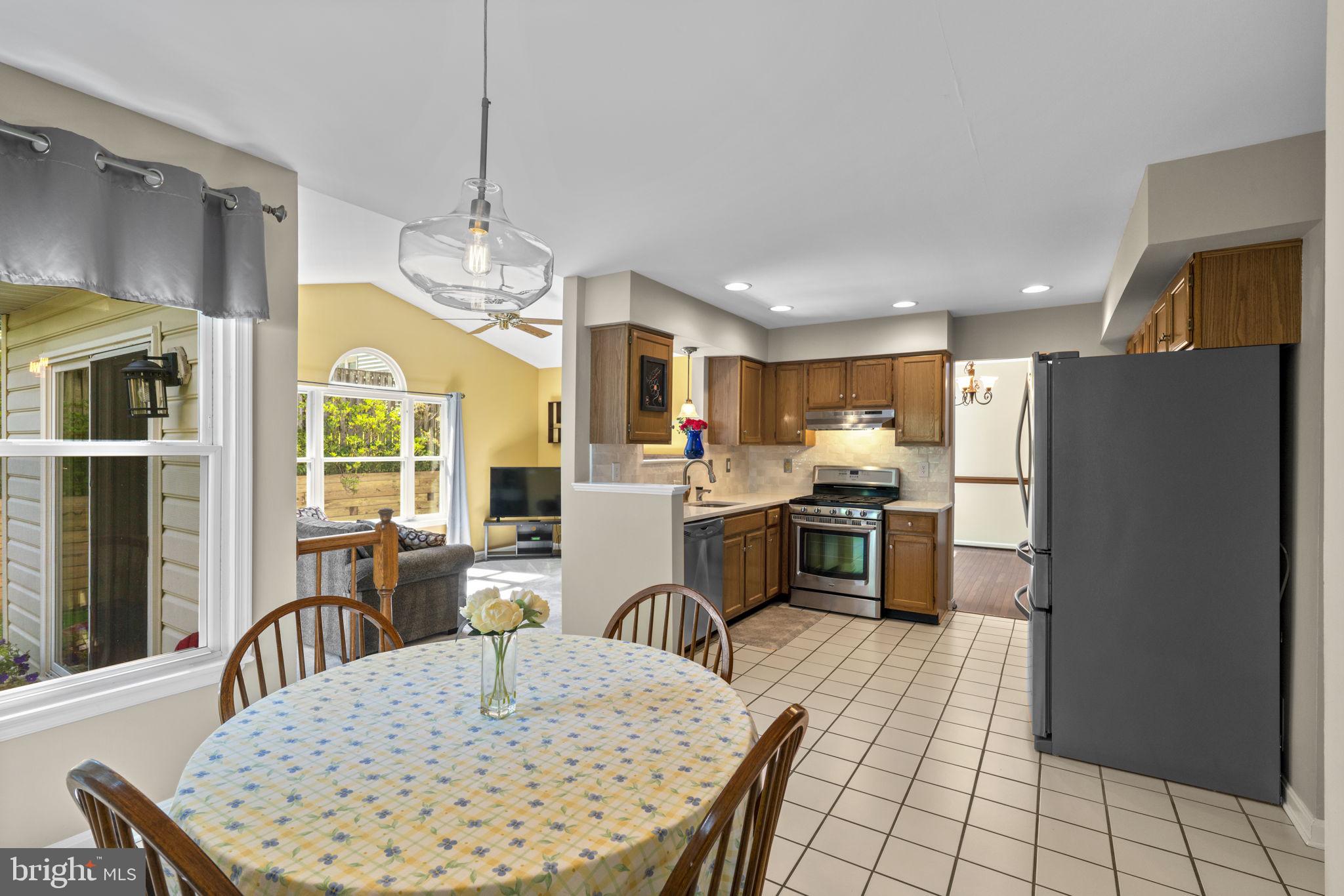 431 Rockway Road Catonsville, MD 21228 - Photo 10 of 45 Gallery Image 10