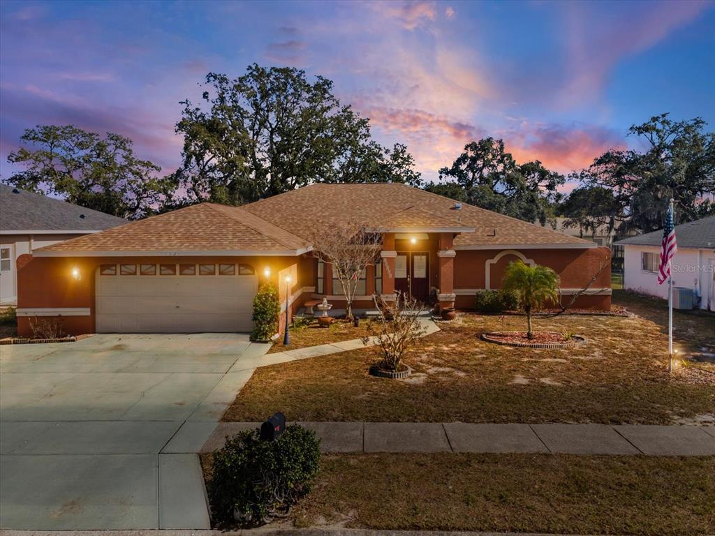 a view of a house with entertaining space