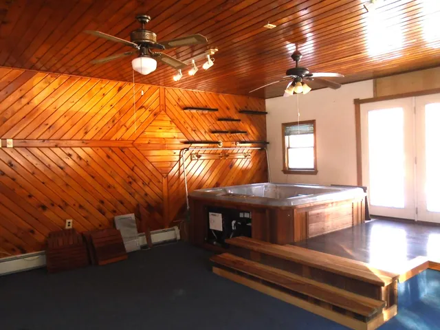 $299,000 | 27 Mary Lane, Oakland, ME 04963