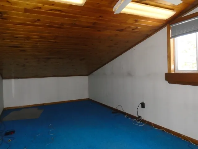 $299,000 | 27 Mary Lane, Oakland, ME 04963