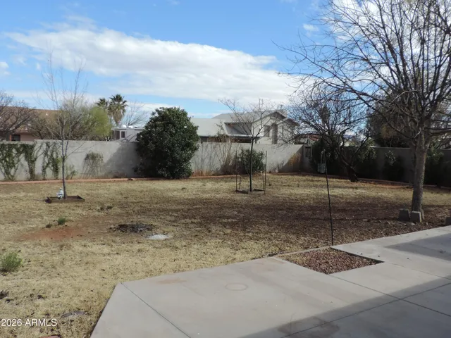 $1,675 | 3125 South Nichols Drive, Sierra Vista, AZ 85650