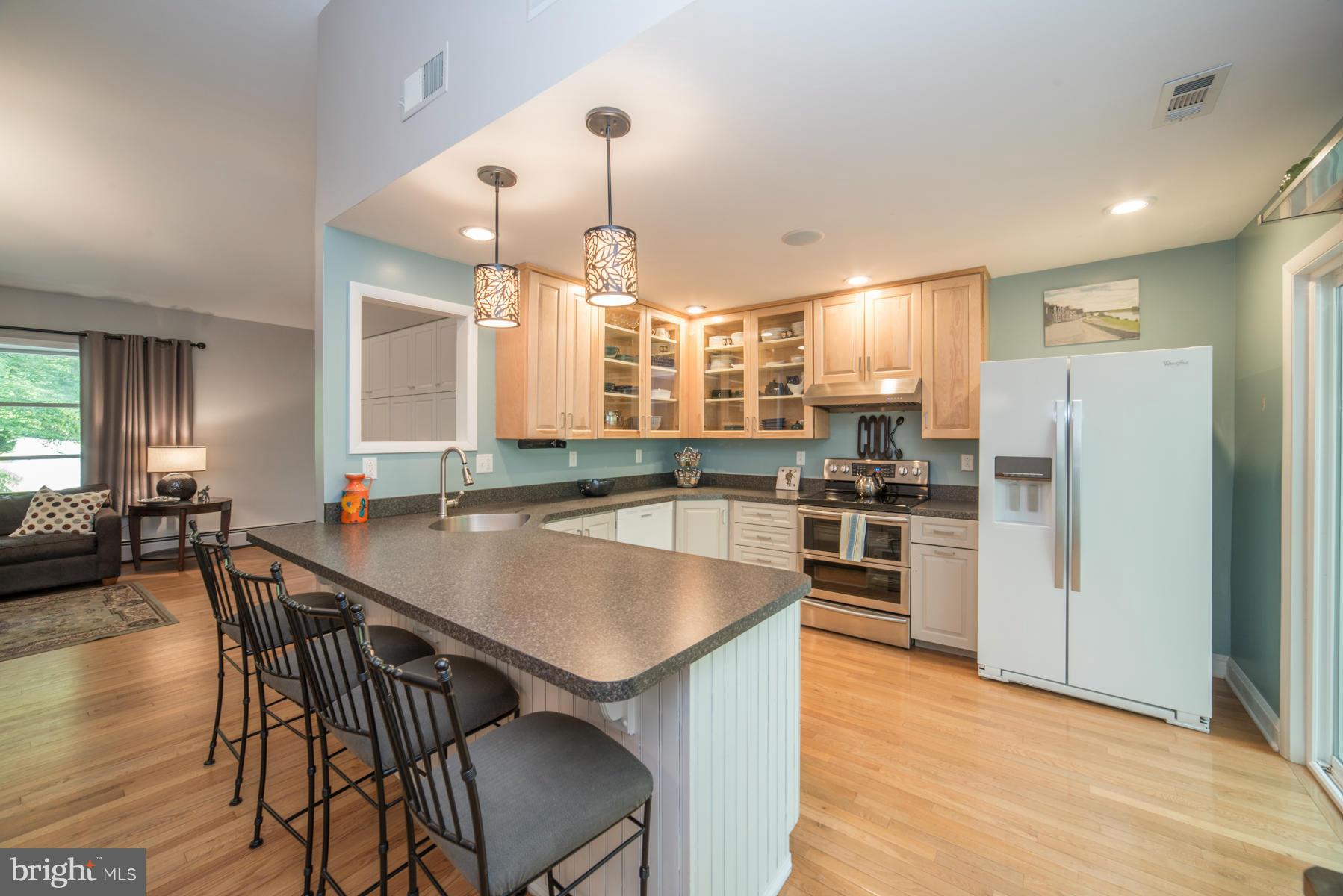 4203 Manorview Road Glen Arm, MD 21057 - Photo 9 of 30 Kitchen with breakfast bar seating