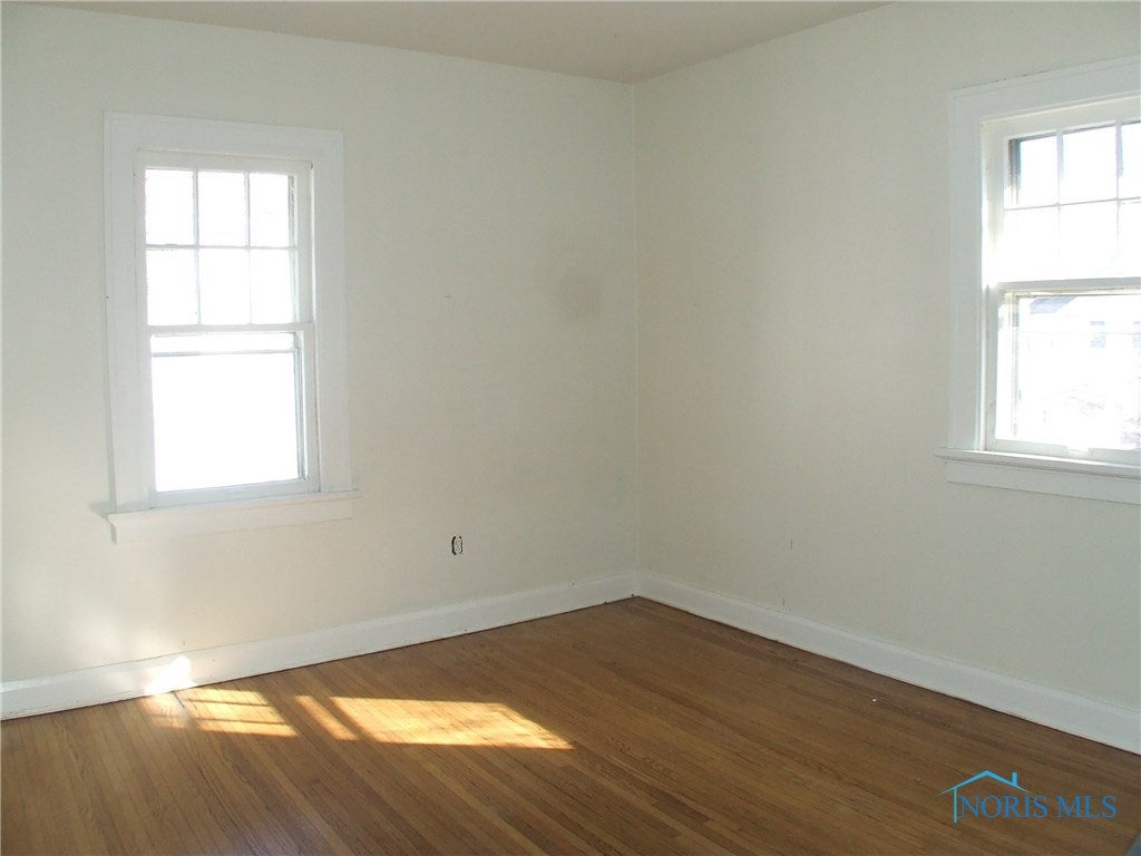 4132 Lowe Road Toledo, OH 43612 - Photo 20 of 22 Gallery Image 20