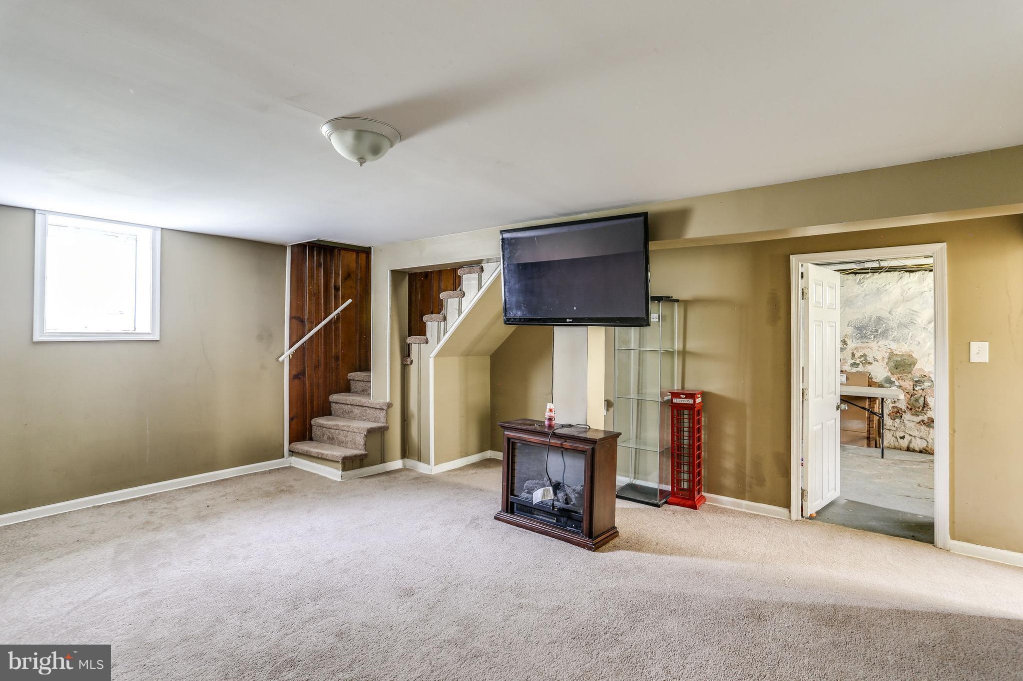 19 Mallow Hill Road Baltimore, MD 21229 - Photo 22 of 28