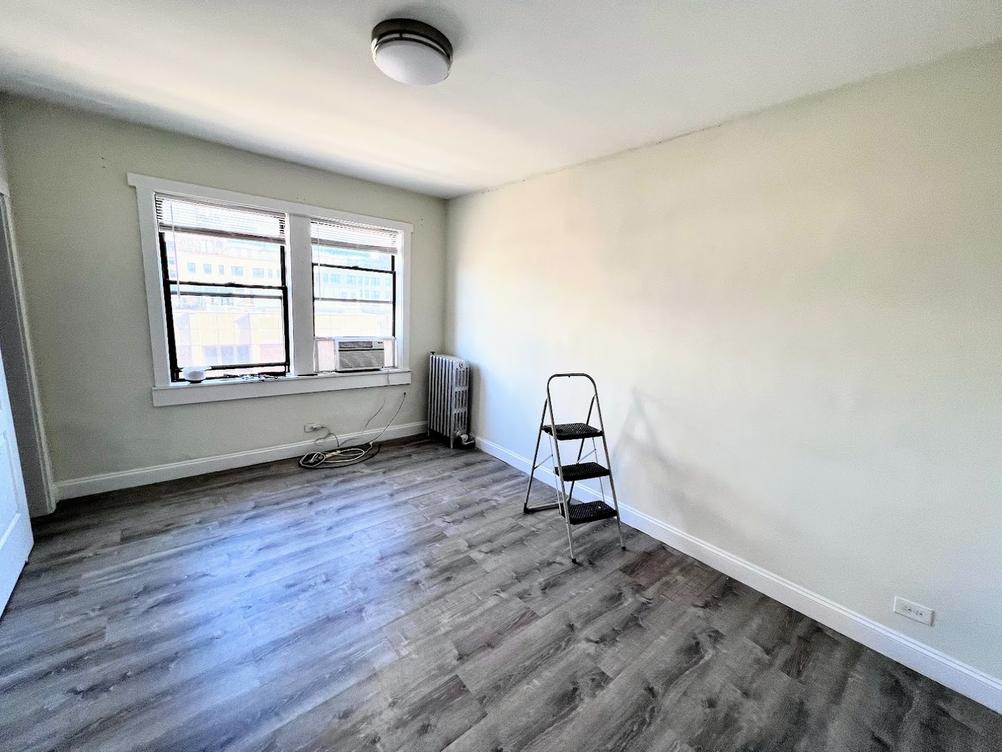 839 West Sheridan Road, Unit 506 Chicago, IL 60613 - Photo 6 of 10