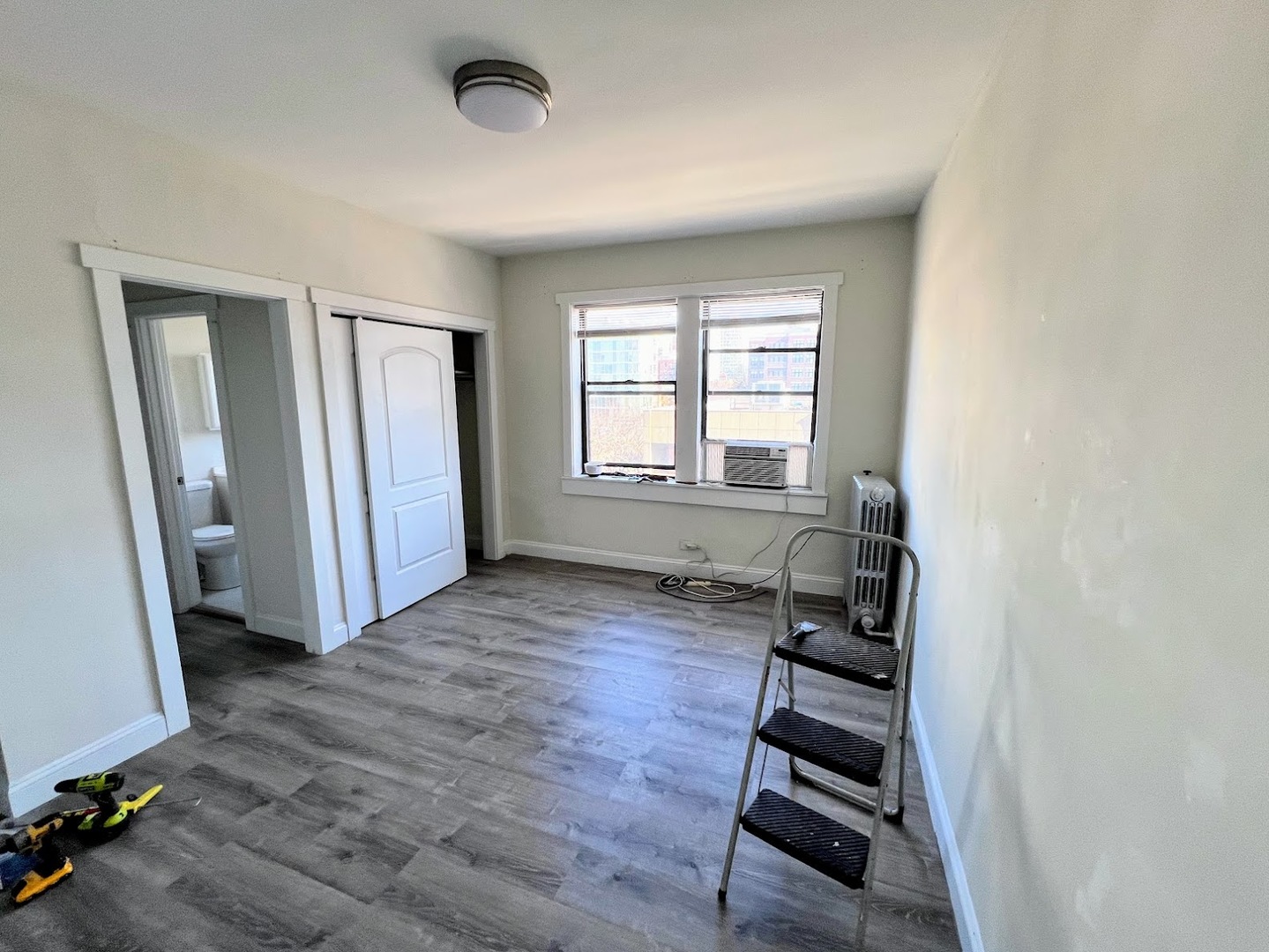 839 West Sheridan Road, Unit 506 Chicago, IL 60613 - Photo 7 of 10