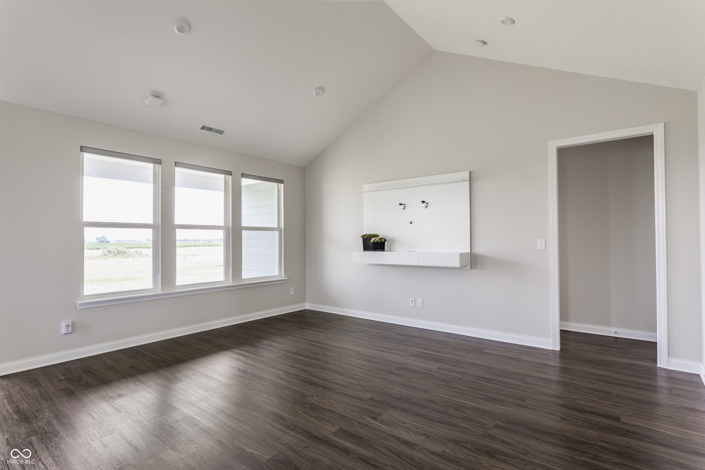 25451 Hamilton-Boone County Line Road Sheridan, IN 46069 - Photo 8 of 38 Gallery Image 8