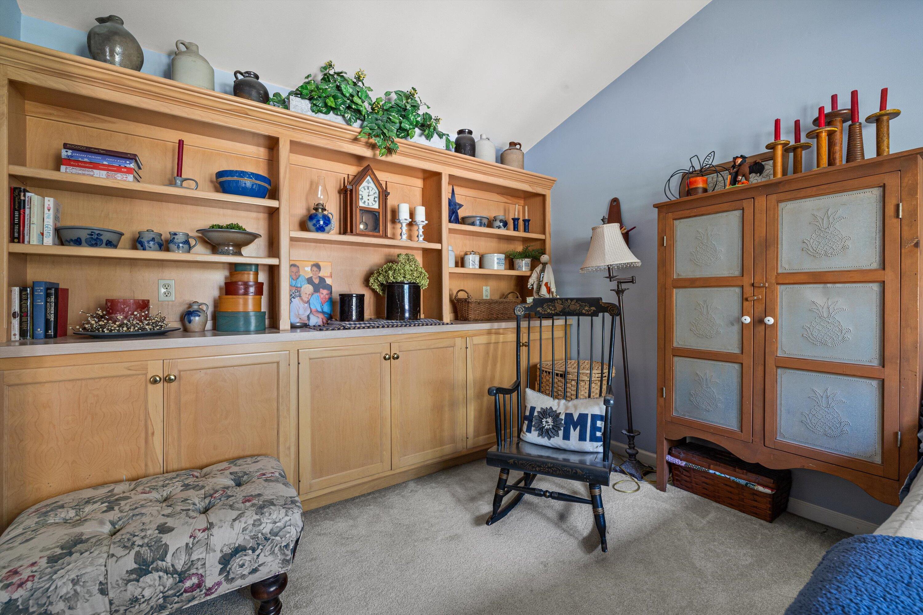 3337 13th Street, Unit 3C Kenosha, WI 53144 - Photo 17 of 35 family room