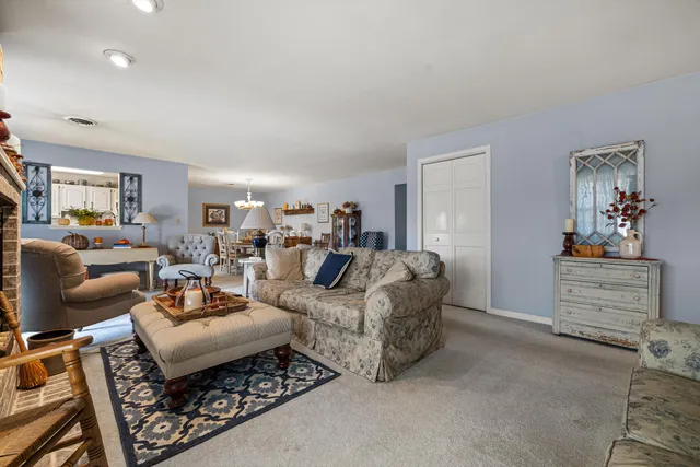 $329,900 | 3337 13th Street, Unit 3C, Kenosha, WI 53144