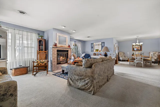 $329,900 | 3337 13th Street, Unit 3C, Kenosha, WI 53144