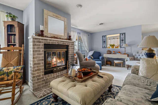 $309,900 | 3337 13th Street, Unit 3C, Kenosha, WI 53144