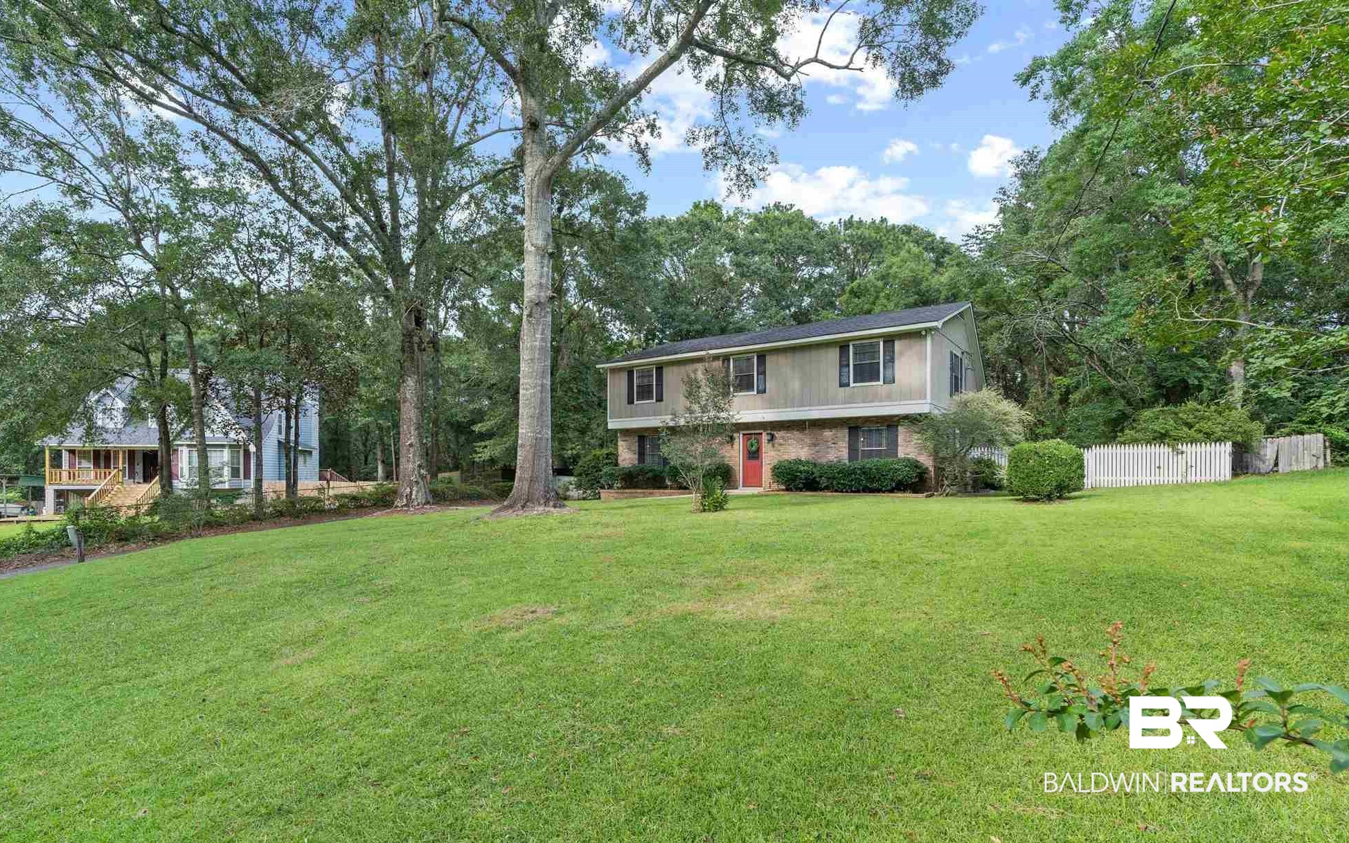 7951 Suzanne Way Mobile, AL 36695 - Photo 1 of 35 Welcome home to 7951 Suzanne Way!