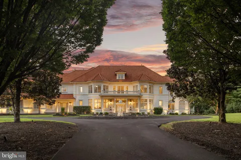 $6,500,000 | 9500 Georgetown Pike, Great Falls, VA 22066