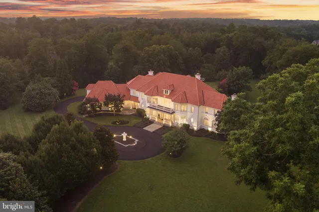 $6,500,000 | 9500 Georgetown Pike, Great Falls, VA 22066