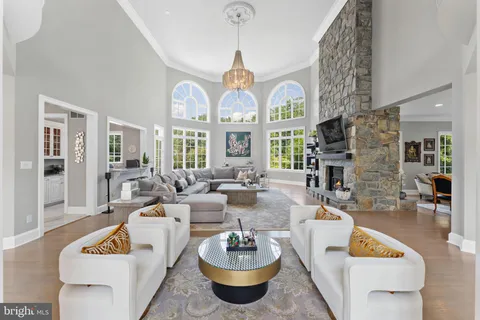 $6,500,000 | 9500 Georgetown Pike, Great Falls, VA 22066